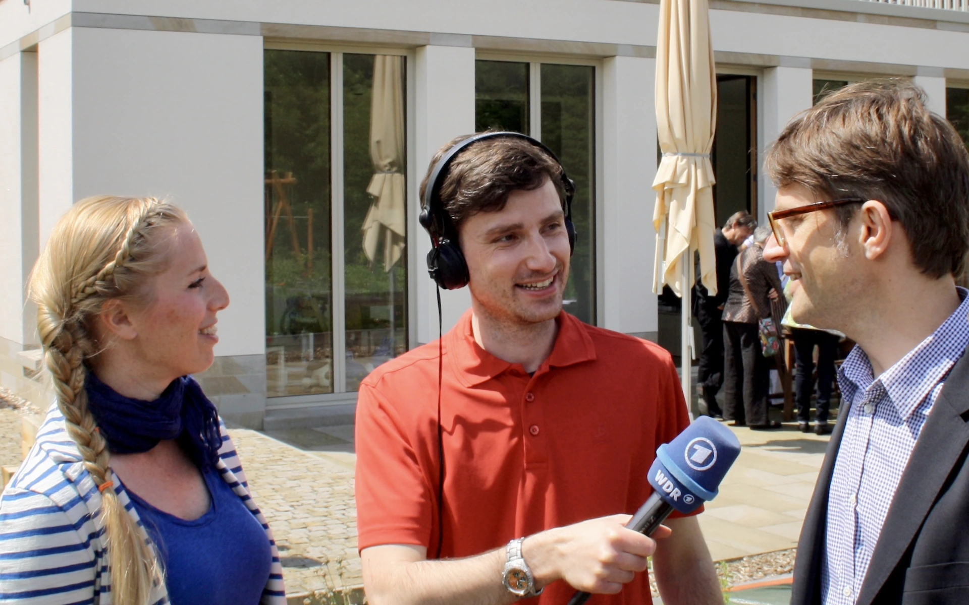 Neubau Haus D in Bochum Wohnzimmer Interview des Architekten Volker Rein am Tag der Architektur.